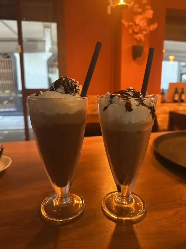 Frappé — bebida refrescante de Gusto Restaurante Pizzeria, La Línea